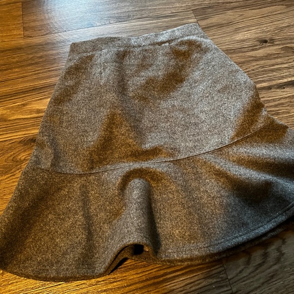 Maeve Dresses & Skirts - Maeve Grey Trumpet Skirt